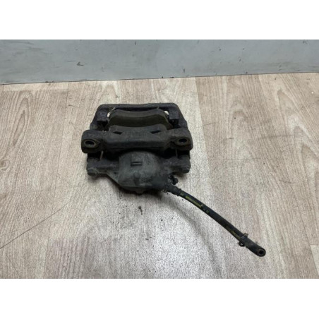 Etrier avant gauche (freinage) RENAULT  d’occasion