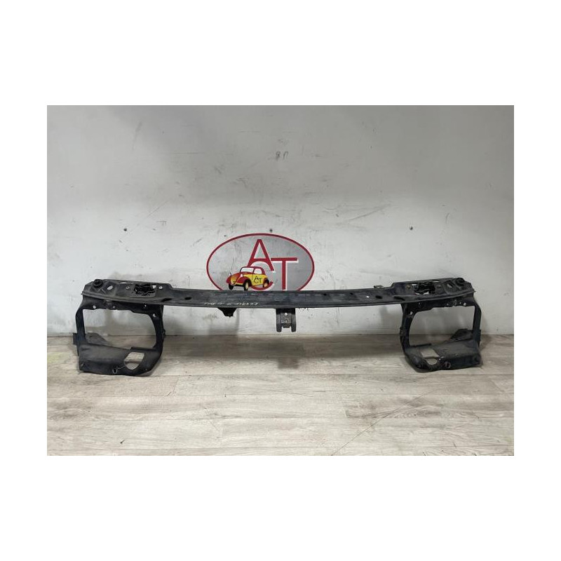 Armature avant, Masque avant RENAULT  d’occasion