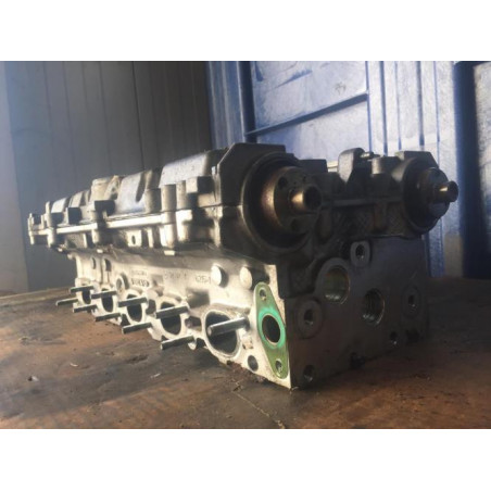 Culasse RENAULT SAFRANE PHASE 1 d’occasion