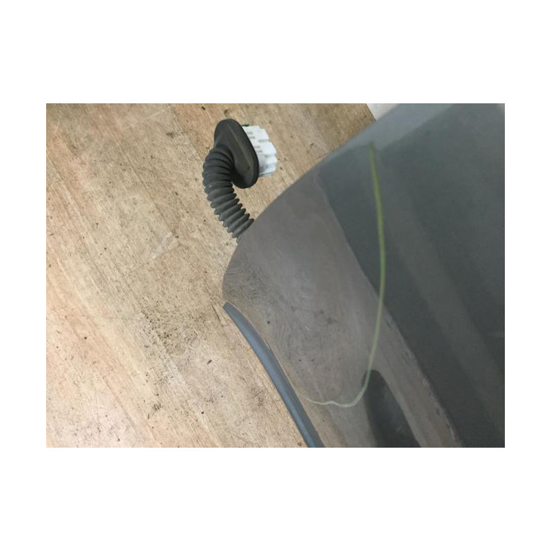 Porte avant gauche SUZUKI SWIFT 3 d’occasion