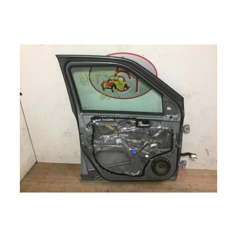 Porte avant gauche SUZUKI SWIFT 3 d’occasion
