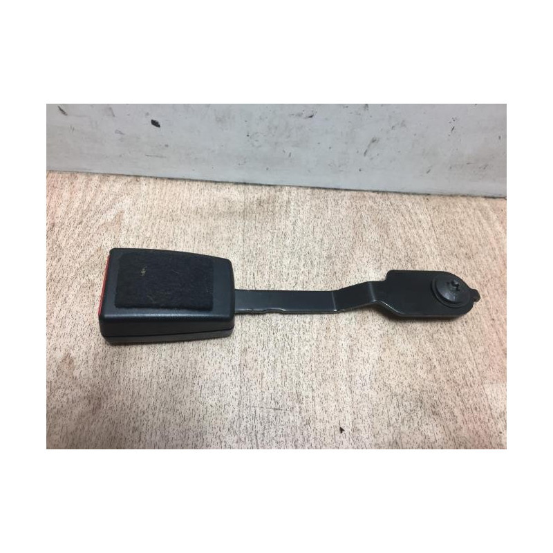Attache ceinture avant droit CITROEN C3 2 PHASE 1 d’occasion
