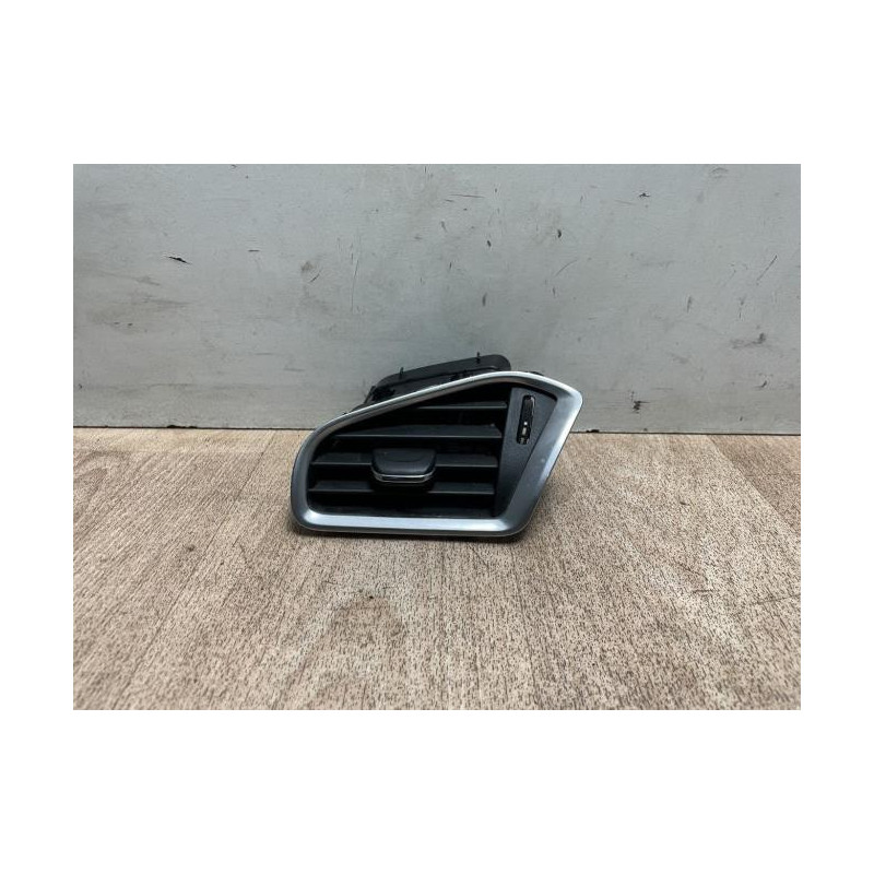 Aerateur tableau de bord avant gauche CITROEN C4 2 PHASE 1 d’occasion