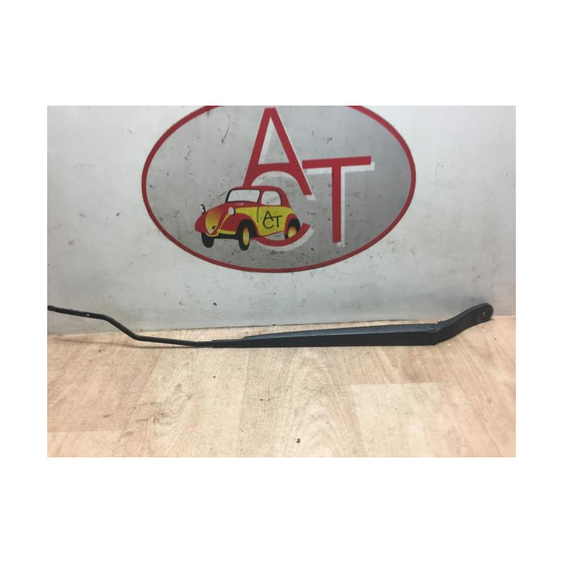 Bras essuie glace avant droit CITROEN DS3 PHASE 1 d’occasion