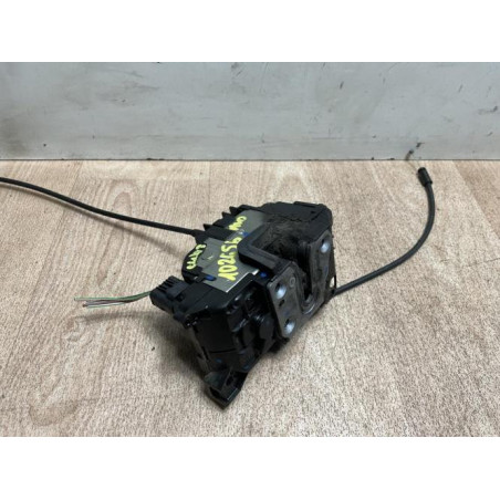 Serrure avant droit RENAULT CLIO 3 PHASE 2 d’occasion