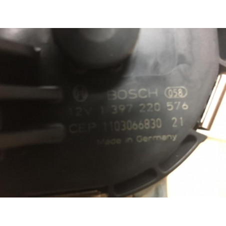 Moteur essuie glace avant gauche PEUGEOT 3008 1 PHASE 1 d’occasion