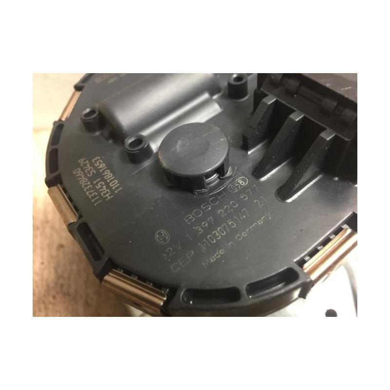 Moteur essuie glace avant droit PEUGEOT 3008 1 PHASE 1 d’occasion