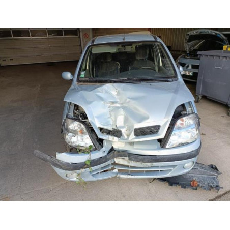 Bras essuie glace avant droit RENAULT SCENIC 1 PHASE 2 d’occasion