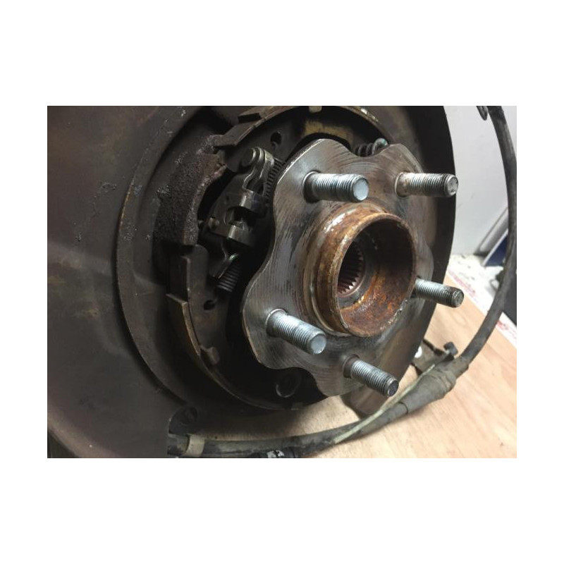 Fusee arriere droit NISSAN MURANO 1 d’occasion