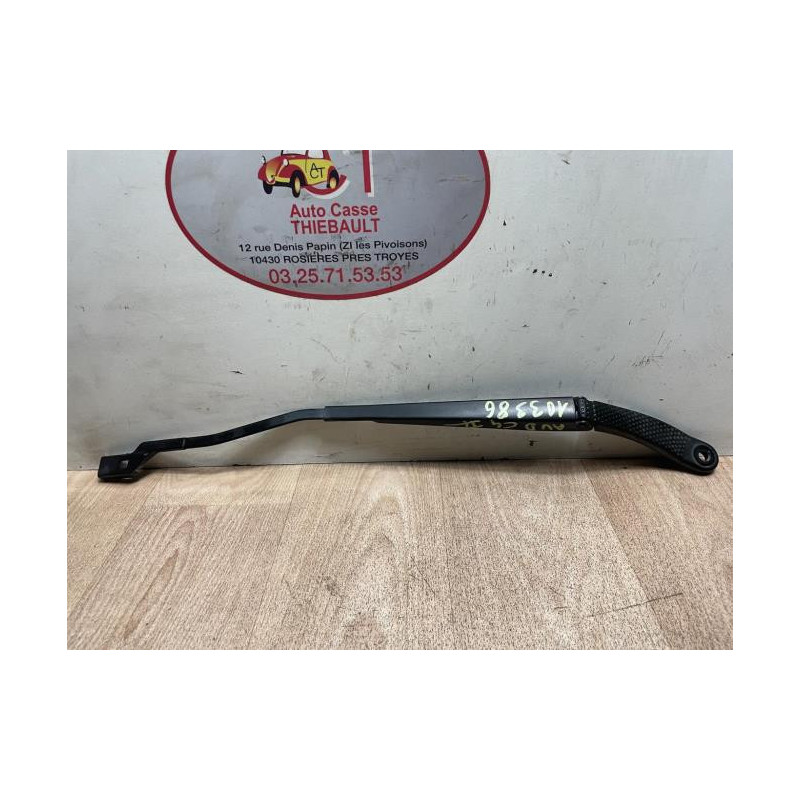 Bras essuie glace avant droit CITROEN C4 2 PHASE 1 d’occasion