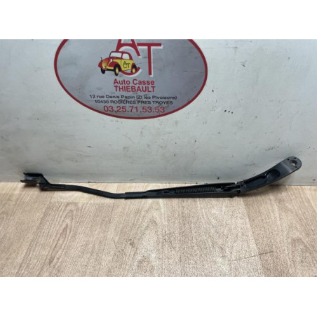 Bras essuie glace avant droit CITROEN C4 2 PHASE 1 d’occasion