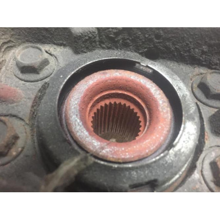 Fusee avant gauche NISSAN MURANO 1 d’occasion