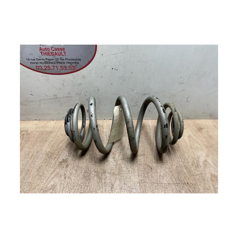 Ressort de suspension arriere gauche OPEL VIVARO 1 PHASE 1 d’occasion