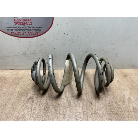 Ressort de suspension arriere gauche OPEL VIVARO 1 PHASE 1 d’occasion