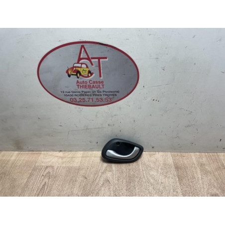 Poignee interieur avant gauche OPEL AGILA A d’occasion