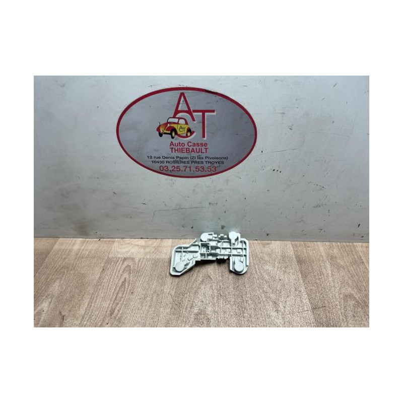 Platine feu arriere gauche VOLVO V 50 PHASE 2 BREAK d’occasion
