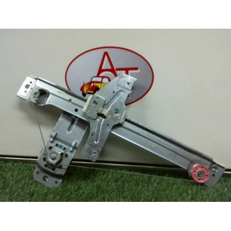 Leve vitre mecanique arriere droit PEUGEOT 207 1.4 16V d’occasion