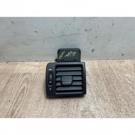 Aerateur tableau de bord avant droit VOLVO V 50 PHASE 2 BREAK d’occasion