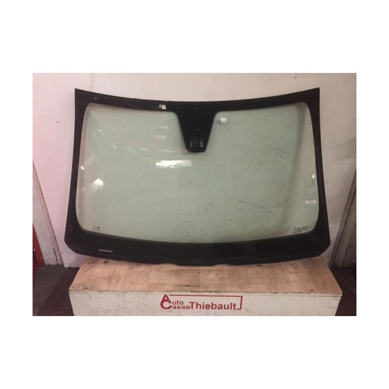 Pare brise VOLVO V 50 PHASE 2 BREAK d’occasion