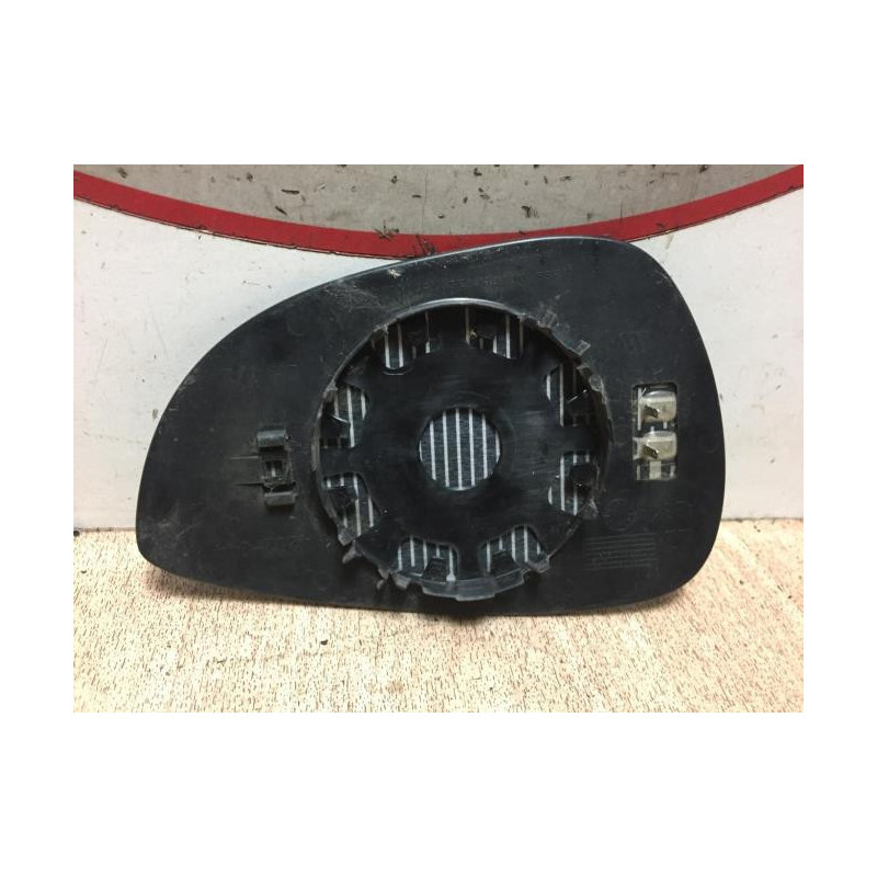 Glace retroviseur gauche FORD FIESTA 6 PHASE 1 d’occasion