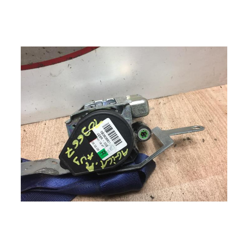 Ceinture avant droit FORD FIESTA 6 PHASE 1 d’occasion