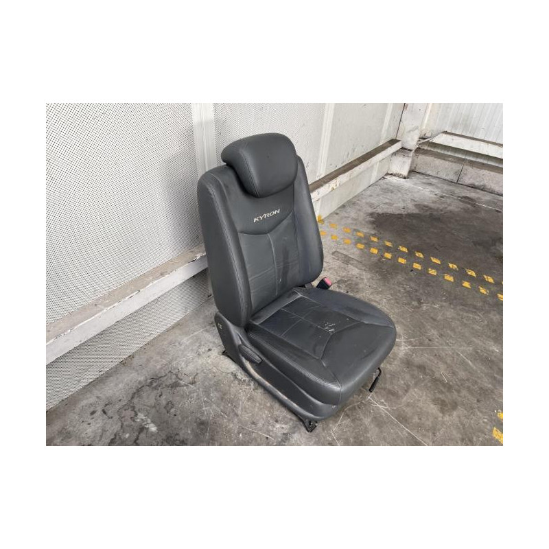 Siege avant droit SSANGYONG KYRON d’occasion