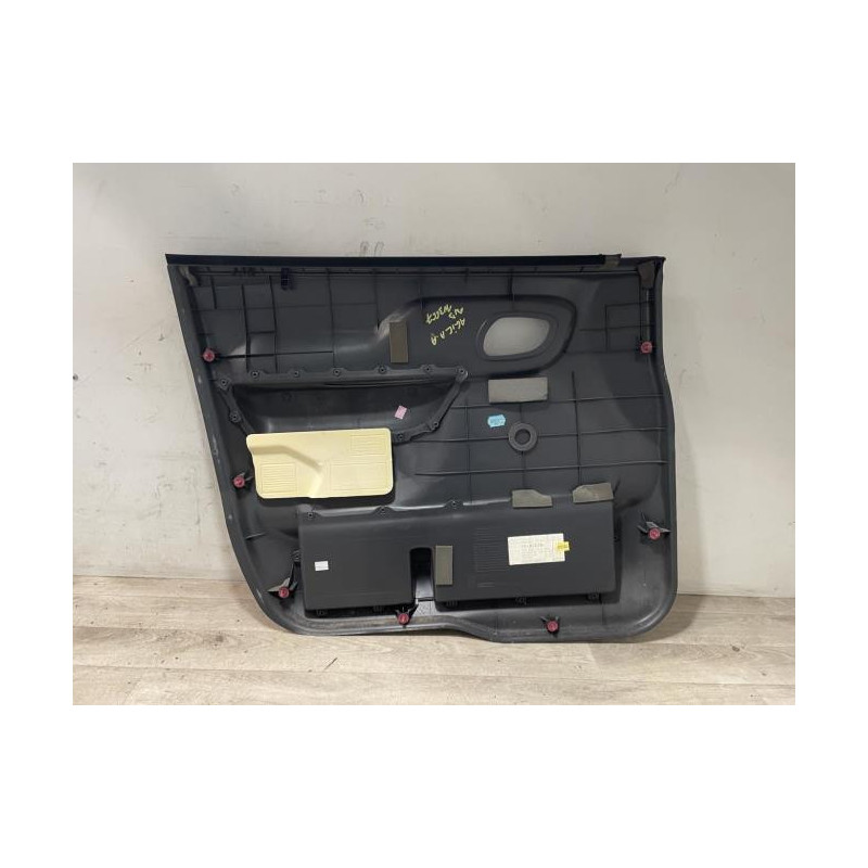 Panneau de porte avant droit OPEL AGILA A d’occasion
