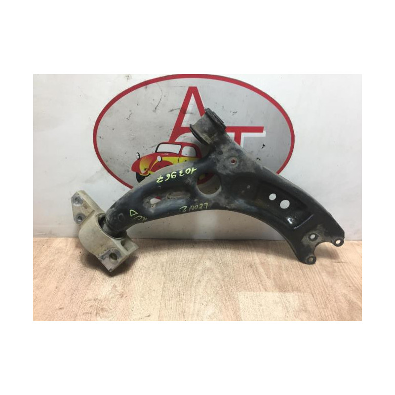 Triangle avant droit SEAT LEON 2 PHASE 2 d’occasion