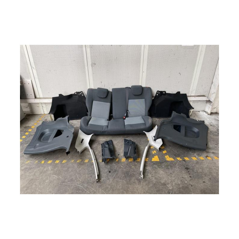 Banquette arriere FORD FIESTA 6 PHASE 1 d’occasion