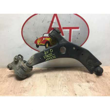 Triangle avant droit VOLVO V 50 PHASE 2 BREAK d’occasion
