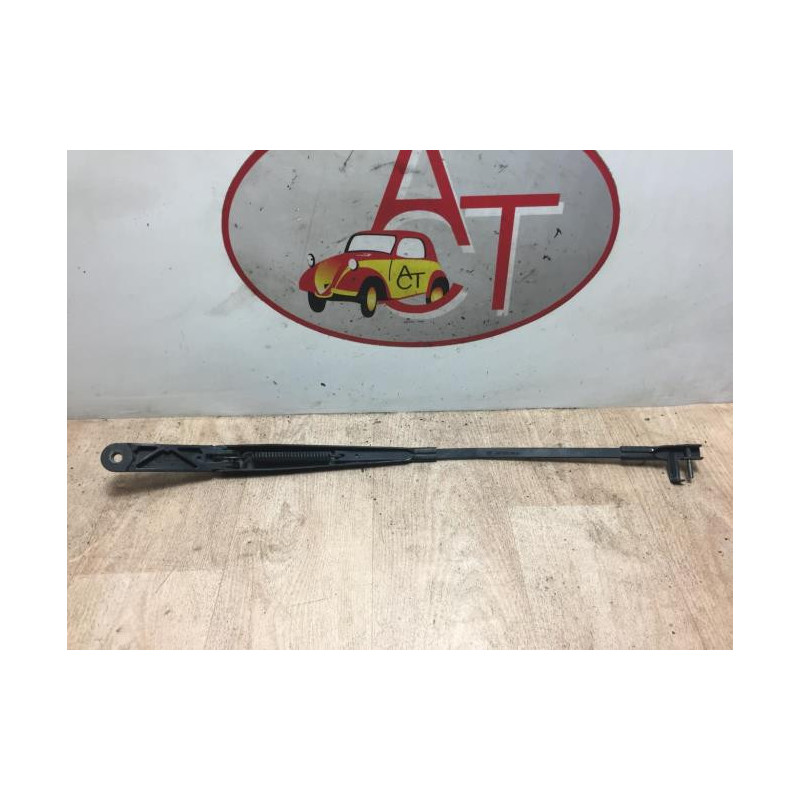 Bras essuie glace avant droit VOLKSWAGEN TOURAN 1 PHASE 1 d’occasion