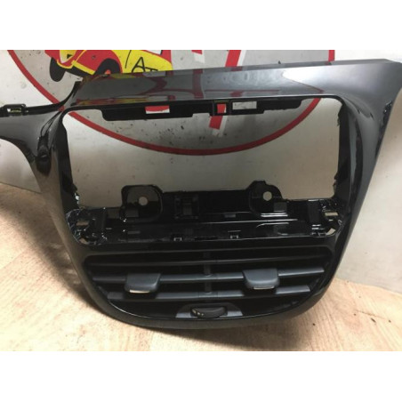 Facade autoradio PEUGEOT 208 1 PHASE 2 d’occasion