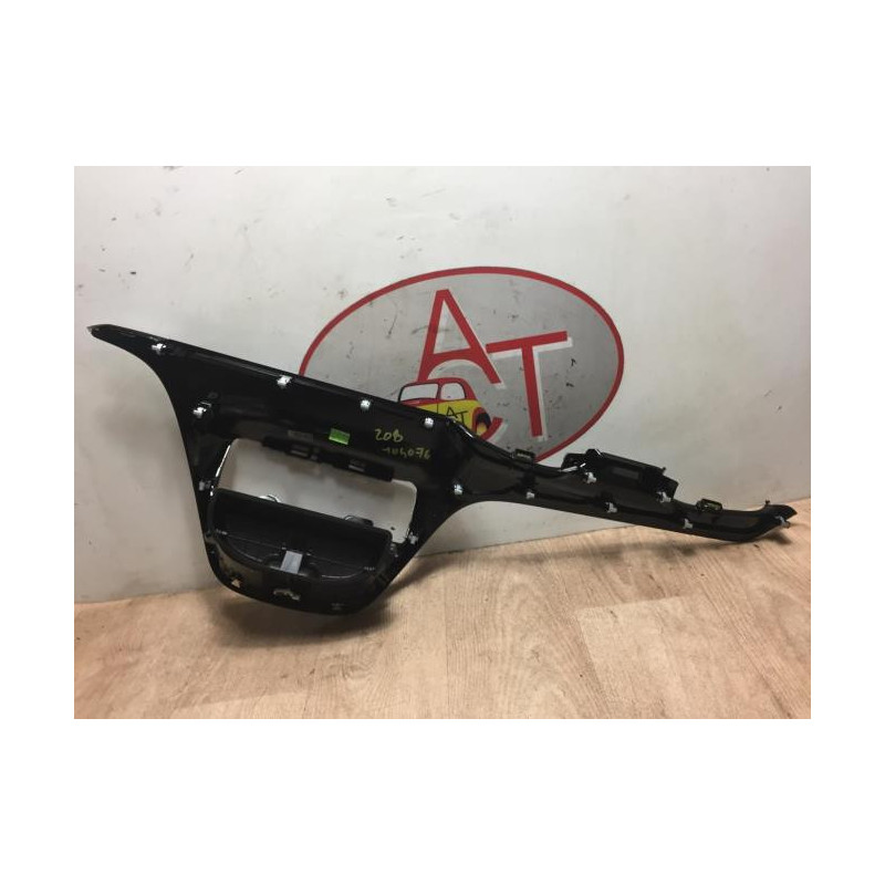 Facade autoradio PEUGEOT 208 1 PHASE 2 d’occasion
