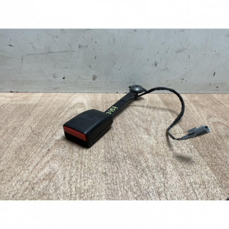 Attache ceinture avant droit RENAULT MEGANE 4 PHASE 1 d’occasion