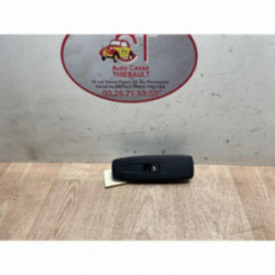 Interrupteur de leve vitre avant droit RENAULT MEGANE 4 PHASE 1 d’occasion