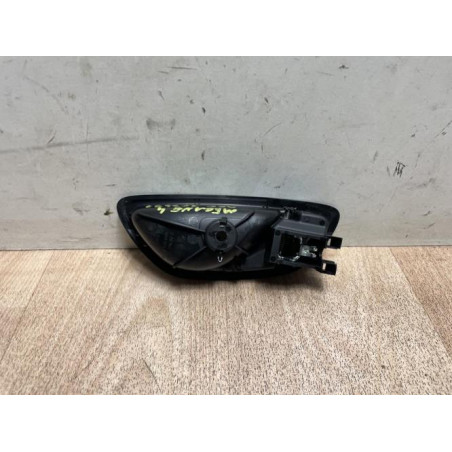 Poignee interieur arriere gauche RENAULT MEGANE 4 PHASE 1 d’occasion