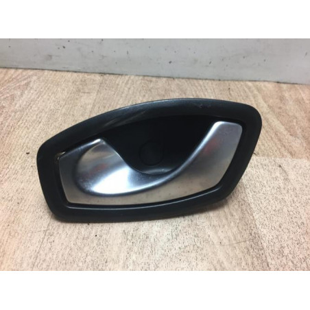 Poignee interieur arriere gauche RENAULT CLIO 4 PHASE 2 d’occasion