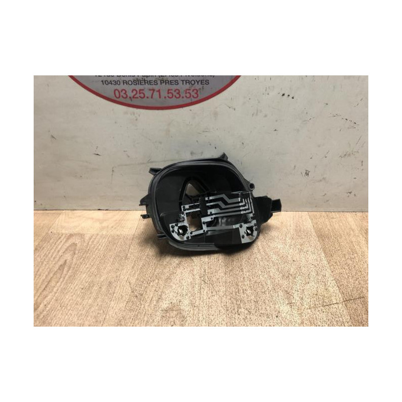 Platine feu arriere gauche PEUGEOT 208 1 PHASE 2 d’occasion