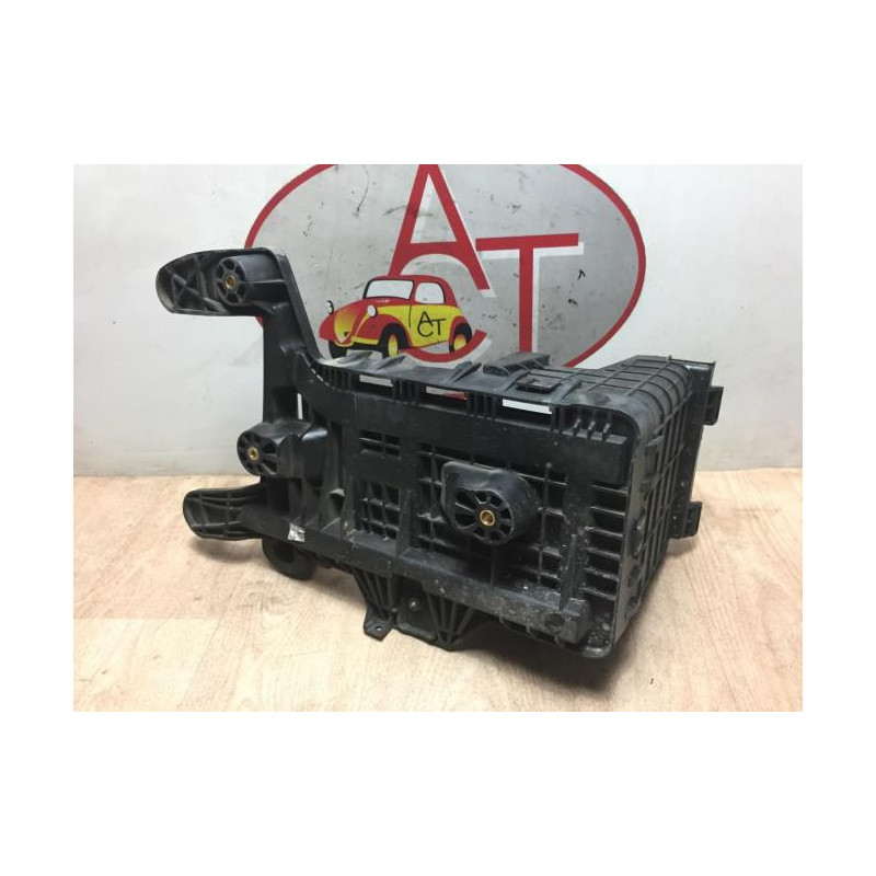 Coffre à batterie AUDI A3 2 SPORTBACK PHASE 1 d’occasion