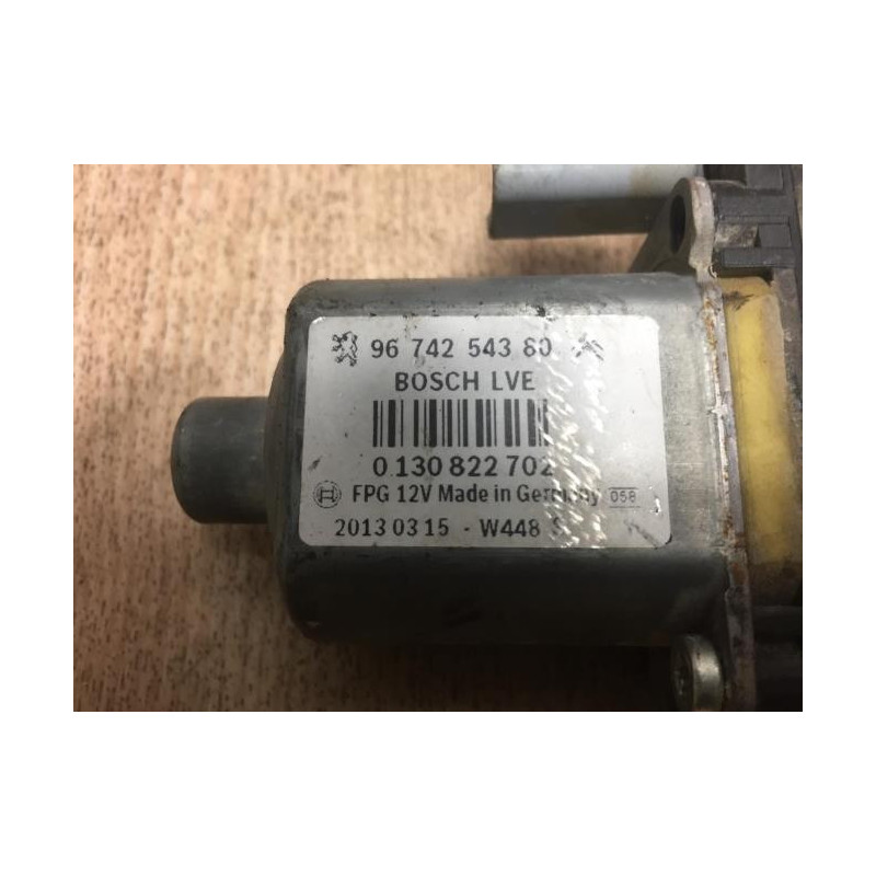 Moteur leve vitre avant droit PEUGEOT 208 1 PHASE 1 d’occasion