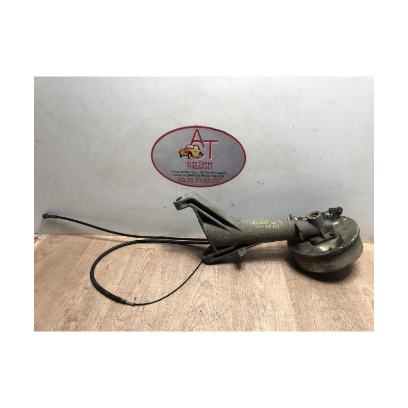 Fusee arriere droit AIXAM S8 d’occasion