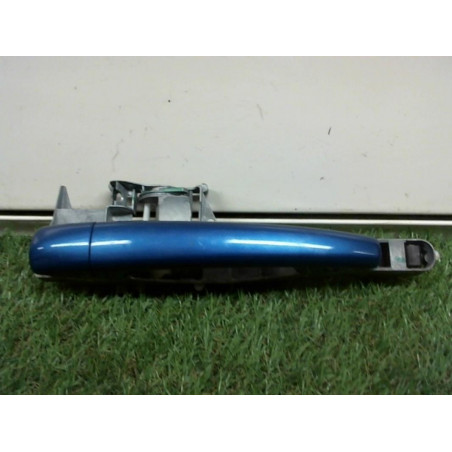 Poignee porte arriere droit PEUGEOT 207 1.4 16V d’occasion