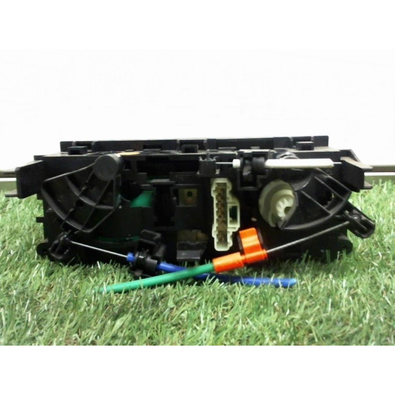 Commande chauffage PEUGEOT 207 1.4 16V d’occasion