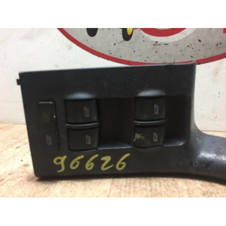Interrupteur de leve vitre avant gauche AUDI A3 1 PHASE 1 d’occasion