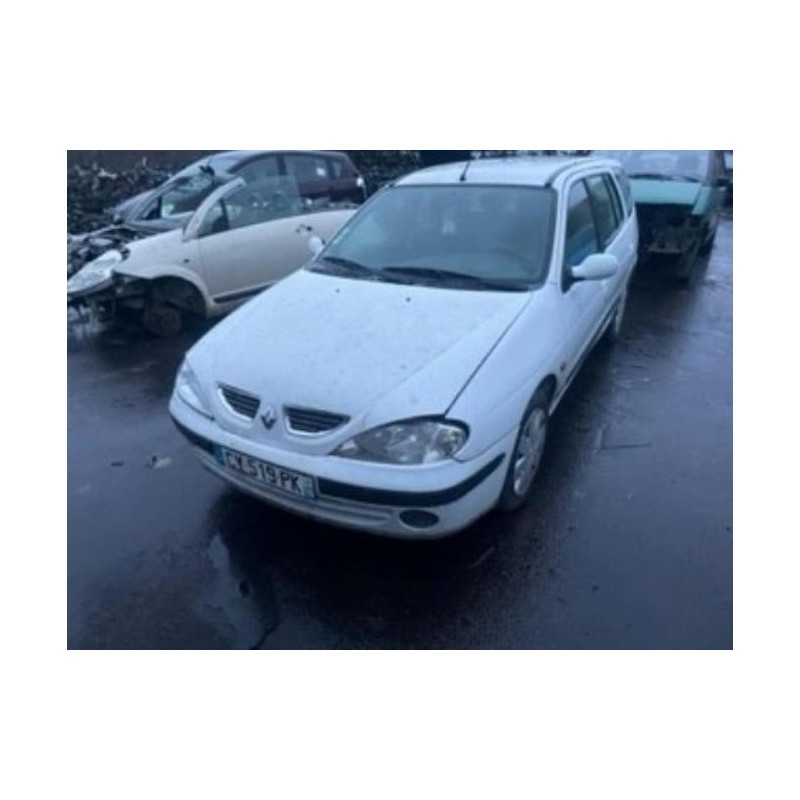 Collecteur d'admission RENAULT MEGANE 1 BREAK d’occasion