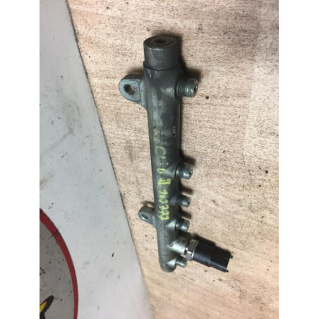 Rampe injection RENAULT MEGANE 1 BREAK d’occasion