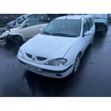Rampe injection RENAULT MEGANE 1 BREAK d’occasion