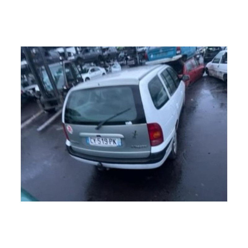 Rampe injection RENAULT MEGANE 1 BREAK d’occasion