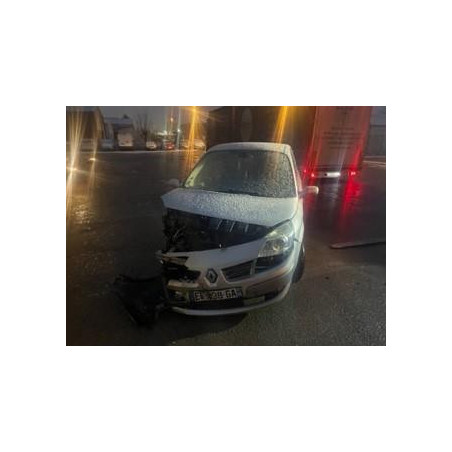 Etrier avant gauche (freinage) RENAULT SCENIC 2 PHASE 2 d’occasion