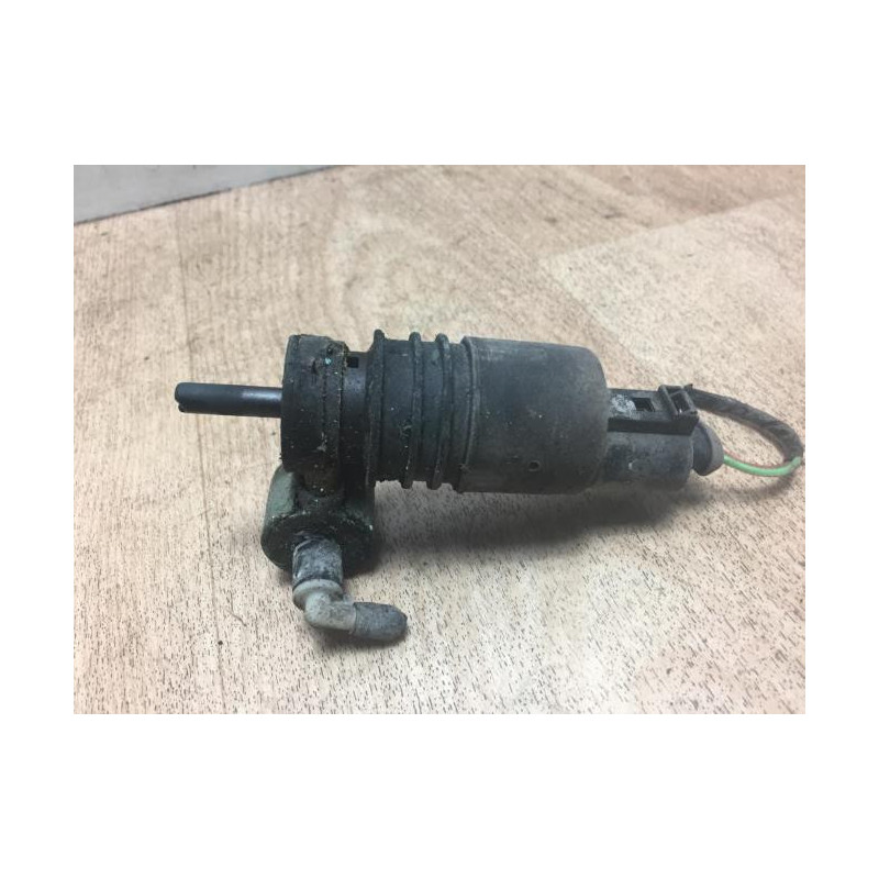 Pompe lave glace avant VOLKSWAGEN TOURAN 1 PHASE 1 d’occasion